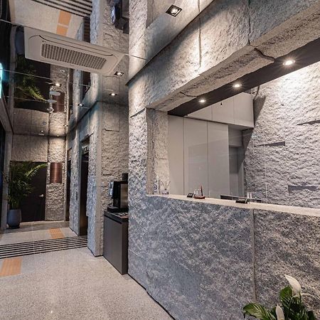 Zam101 Hotel Gimhae Zewnętrze zdjęcie