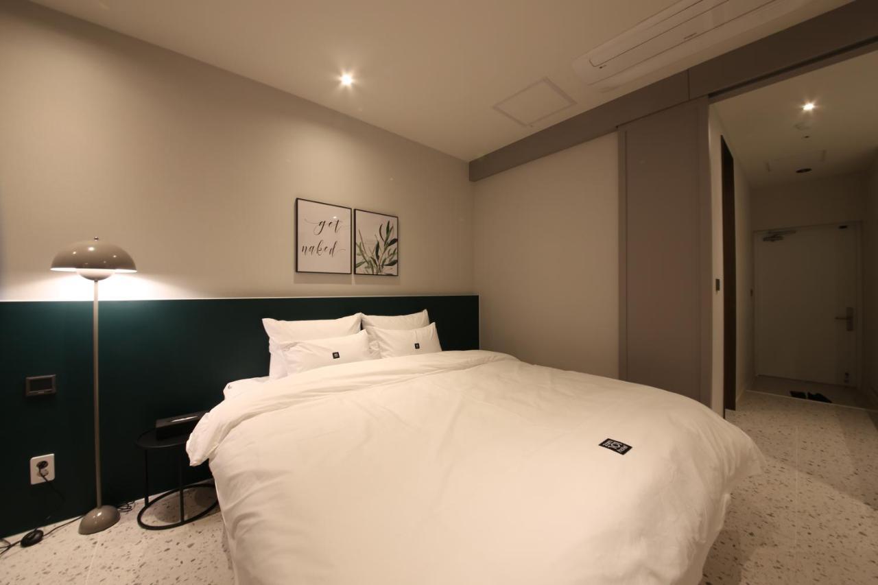 Zam101 Hotel Gimhae Zewnętrze zdjęcie