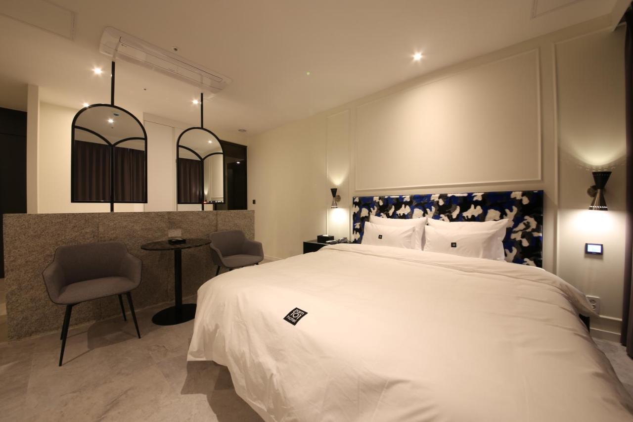 Zam101 Hotel Gimhae Zewnętrze zdjęcie