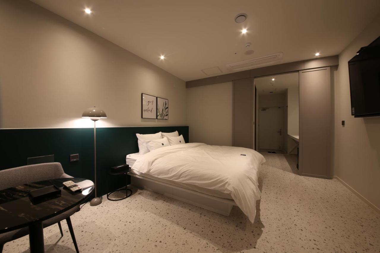 Zam101 Hotel Gimhae Zewnętrze zdjęcie