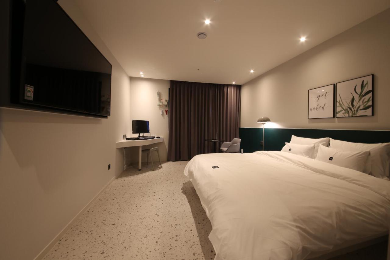 Zam101 Hotel Gimhae Zewnętrze zdjęcie