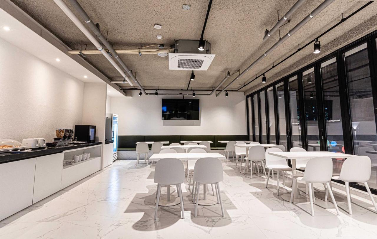 Zam101 Hotel Gimhae Zewnętrze zdjęcie