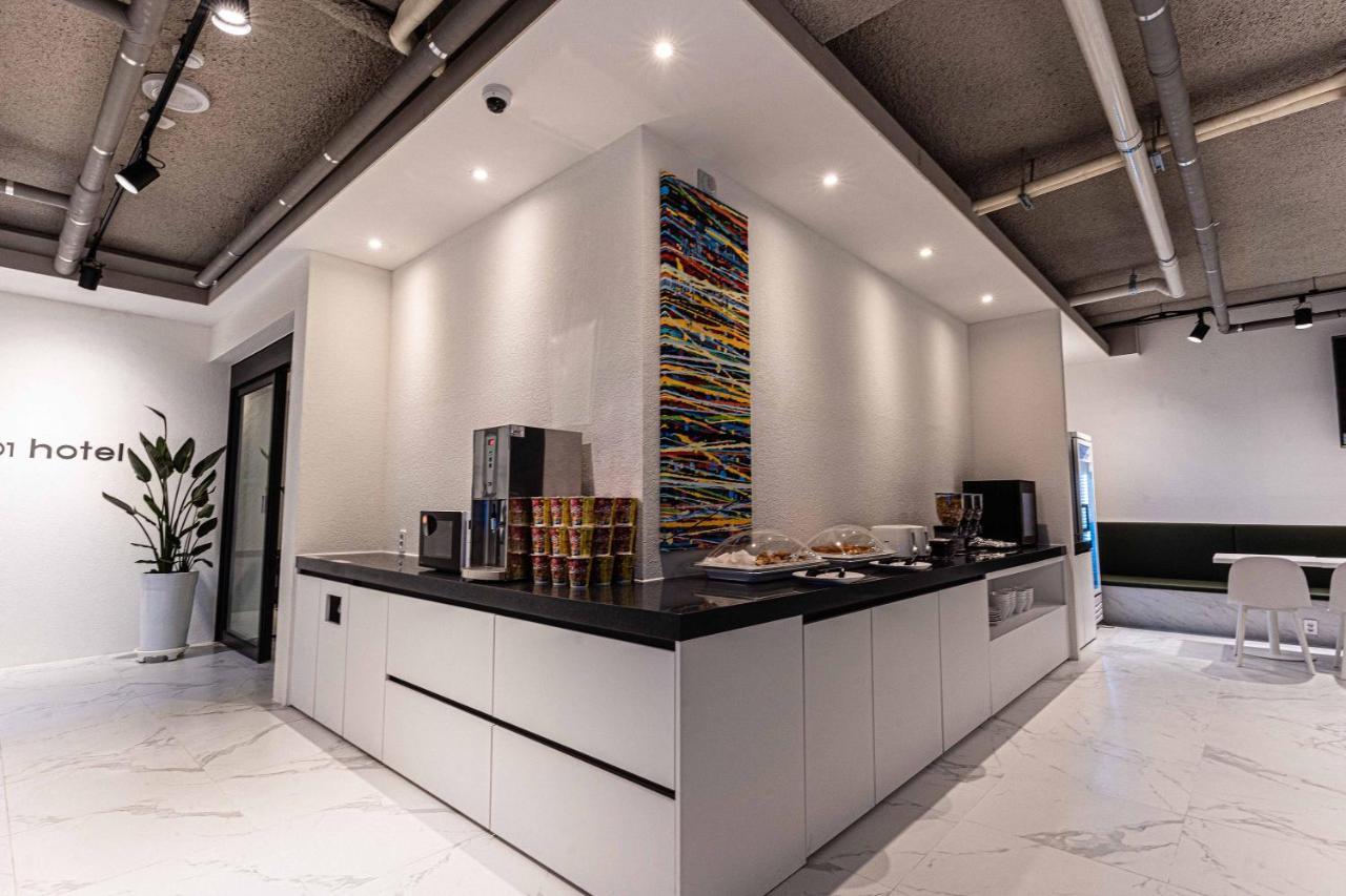 Zam101 Hotel Gimhae Zewnętrze zdjęcie