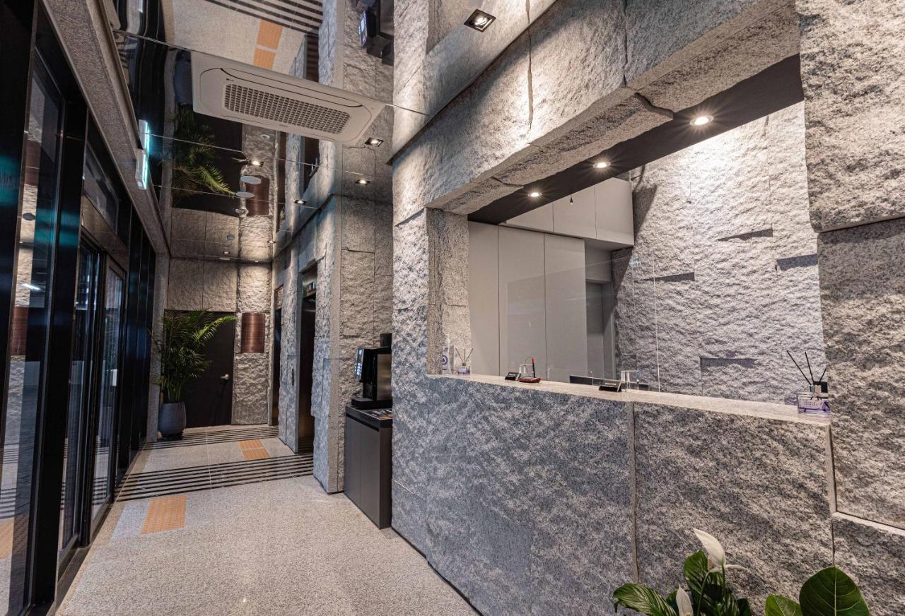 Zam101 Hotel Gimhae Zewnętrze zdjęcie